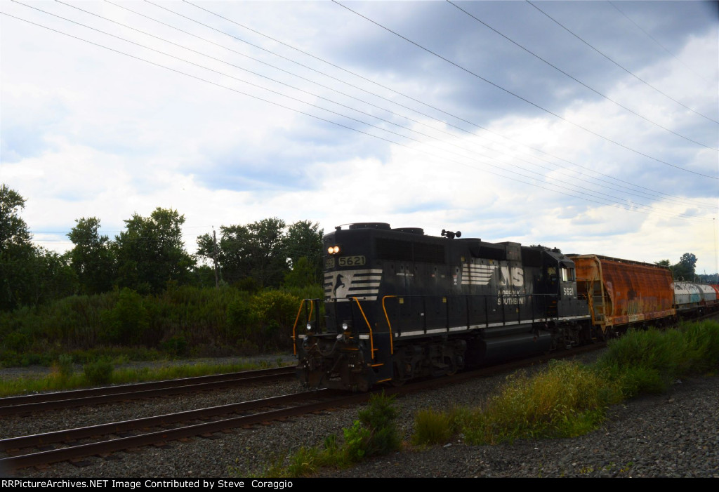 " NS 5621 Close Up"